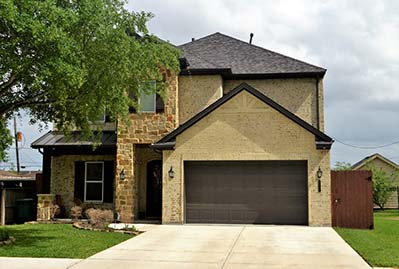 Houston home with curb appeal